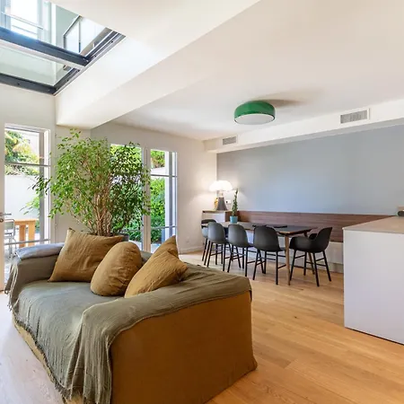 Spacious House With Garden In Tolosa