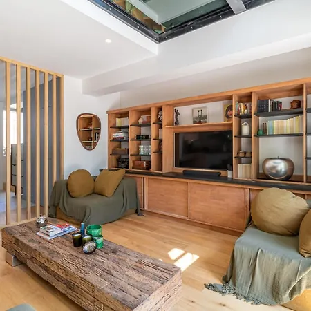 Spacious House With Garden In * トゥールーズ